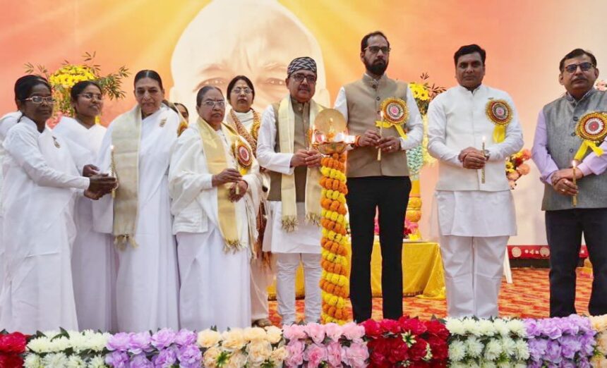 sector 4 brhm kumari school-news on maharatri